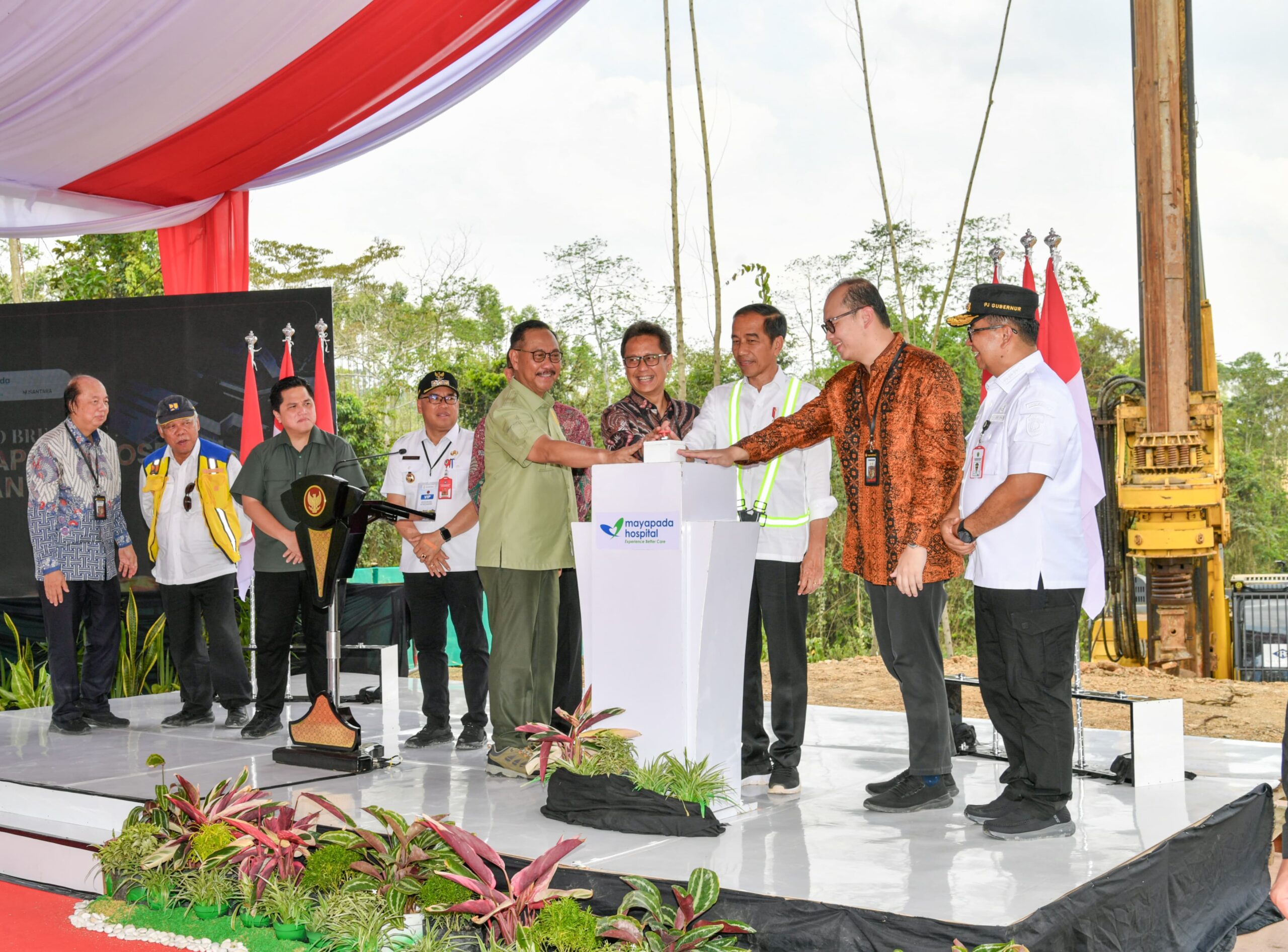 Presiden Joko Widodo Memimpin Dimulainya Pembangunan Green Hospital